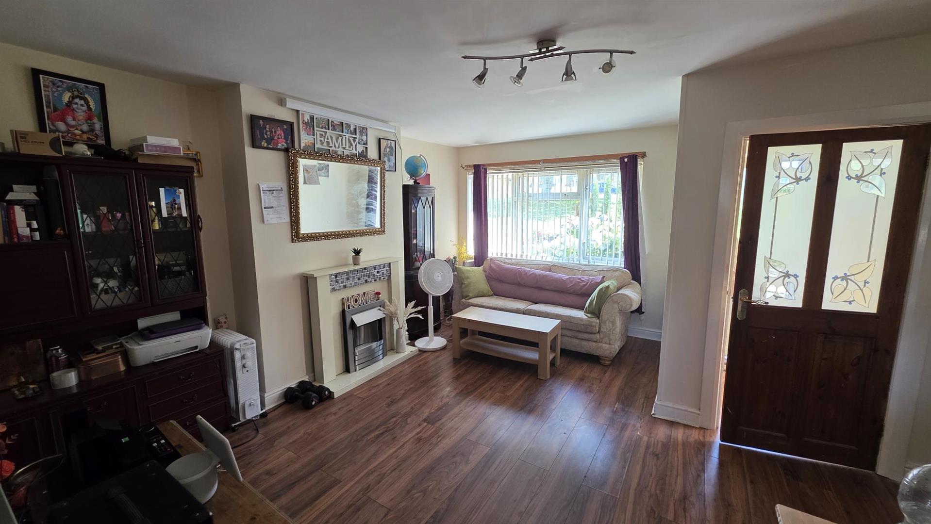 Tir Einon, Llanelli, SA14 9DF